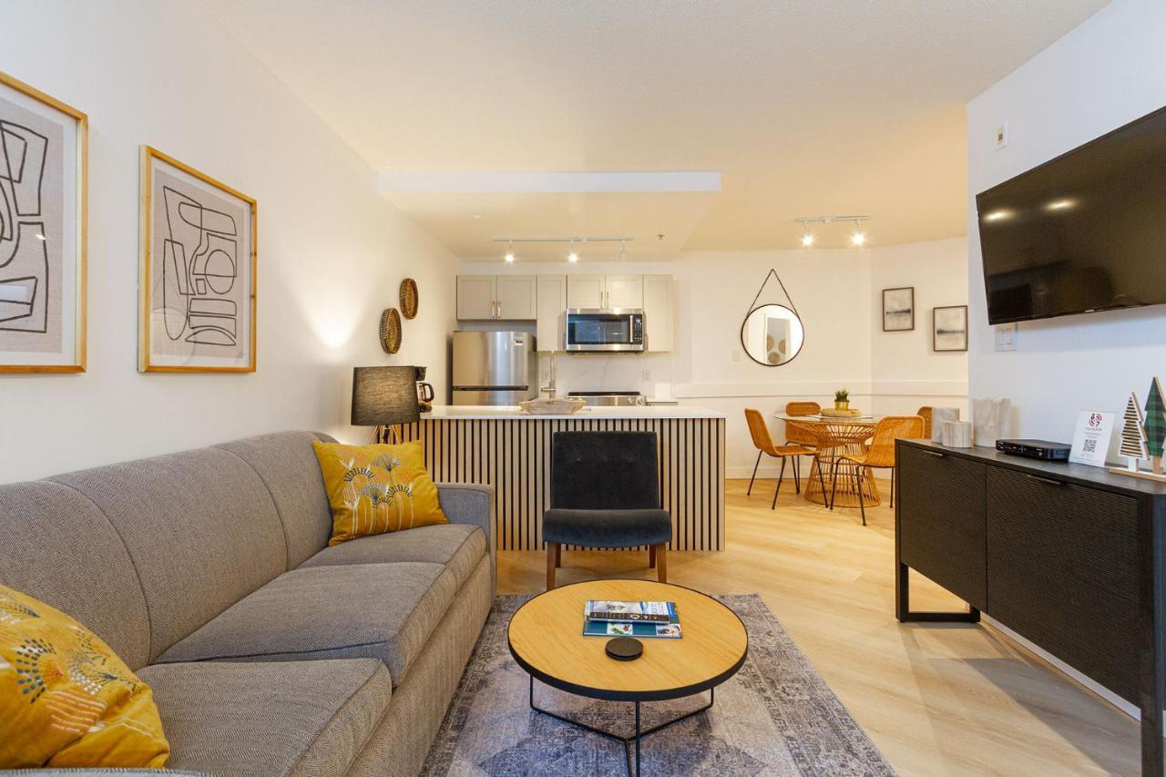 Newly Renovated Suite In Whistler Village Sleeps 4 מראה חיצוני תמונה
