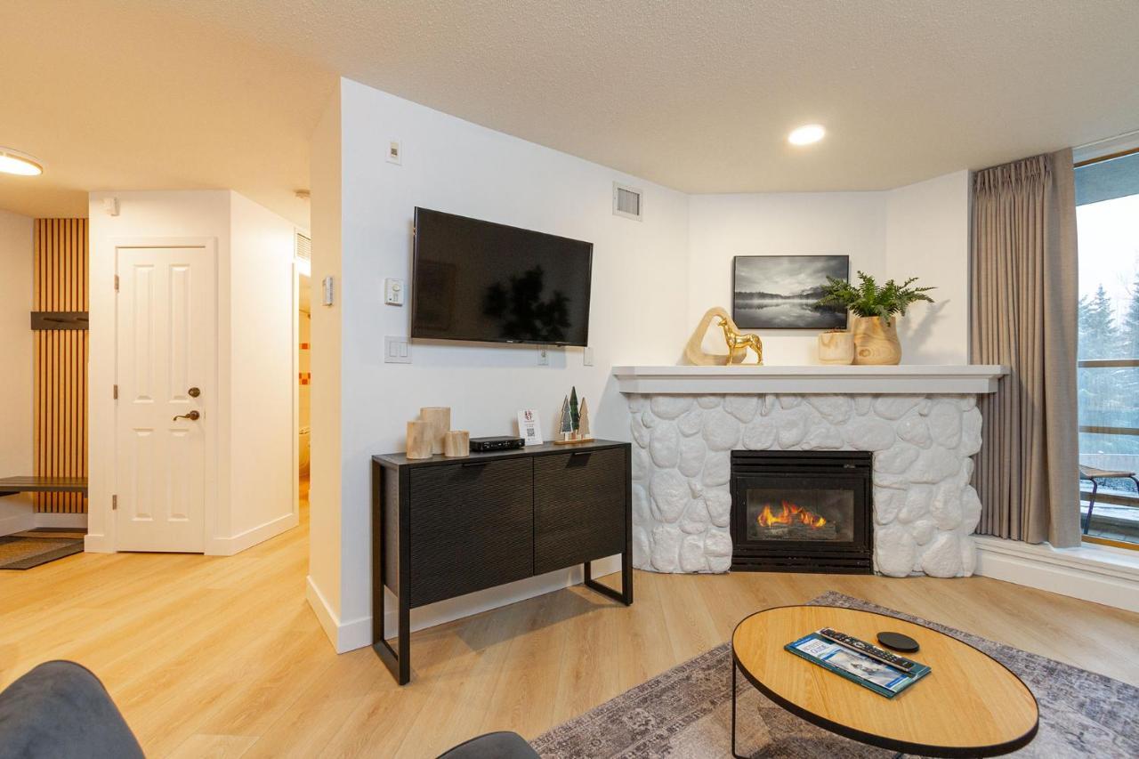 Newly Renovated Suite In Whistler Village Sleeps 4 מראה חיצוני תמונה